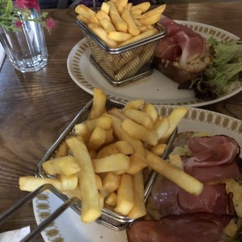 Drury House Restaurant - Black Forest ham - British Near Me - Windsor, WNM Drury House Restaurant - Black Forest ham - British Near Me - Windsor, WNM