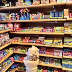 Lyons Dairy Bar