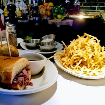 The Honor Bar - French dip with fries - New American Near Me - Palm Beach, Florida The Honor Bar - French dip with fries - New American Near Me - Palm Beach, Florida