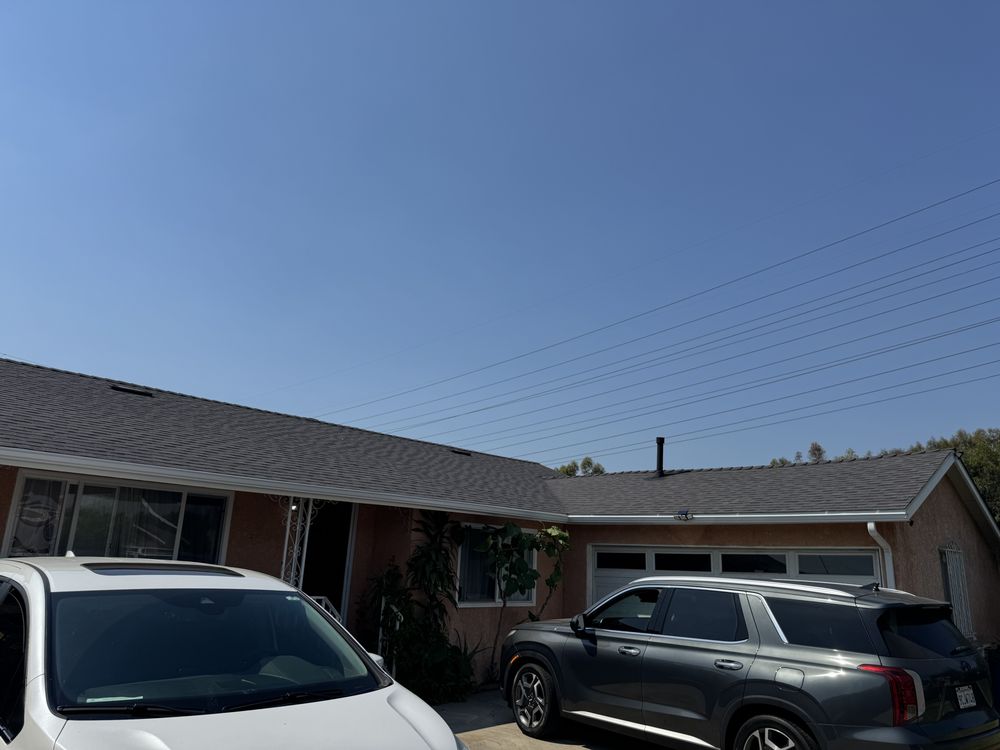 Slide of Gonzalez Roofing