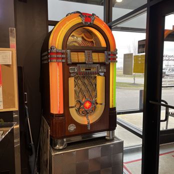 Knuckle Sandwich - Jukebox - Diners Near Me - Bargersville, Indiana Knuckle Sandwich - Jukebox - Diners Near Me - Bargersville, Indiana