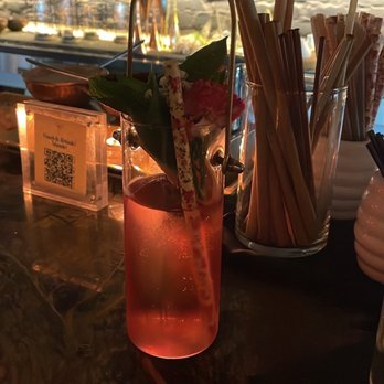 Thyme Bar - Peach Fizzy Drink - Cocktail Bars Near Me - New York, New York Thyme Bar - Peach Fizzy Drink - Cocktail Bars Near Me - New York, New York