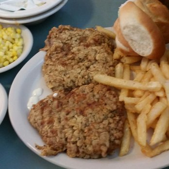 The SmokeStack Restaurant - Massive chicken fried steak - American Near Me - Thurber, Texas The SmokeStack Restaurant - Massive chicken fried steak - American Near Me - Thurber, Texas