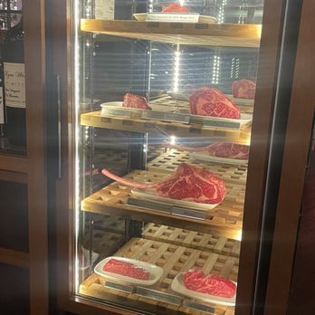 John Howie Steak Restaurant - Steakhouses Near Me - Bellevue, Washington