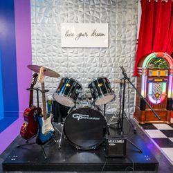 The Snap House - Live your dreams!