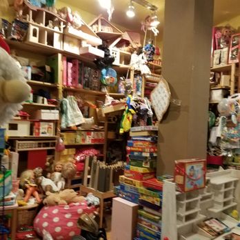 Onkel Philipp's Spielzeugwerkstatt - Toy Stores Near Me - Berlin, BE