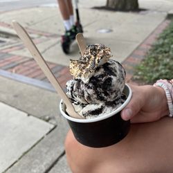 Hello Honey - Mint with a toasted marshmallow