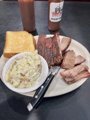 Hickory House Restaurant by null