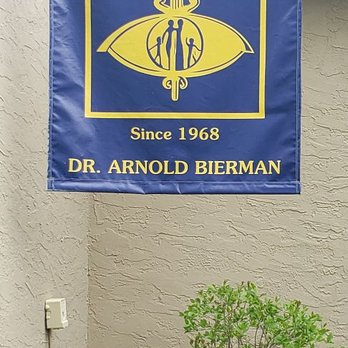 Arnold Bierman, OD - Professional And Caring - Optometrists Near Me - Lansdale, Pennsylvania
