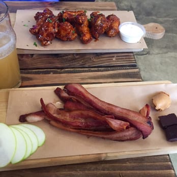 Kings Row Gastropub - Beer, wings & bacon - Gastropubs Near Me - Pasadena, California Kings Row Gastropub - Beer, wings & bacon - Gastropubs Near Me - Pasadena, California