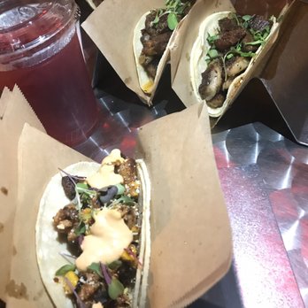 Arushas Coffee - Lamb & southwest chicken tacos.. with peach iced tea - Coffee & Tea Near Me - Belton, Texas