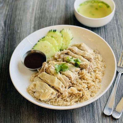 Rosniyom Thai Street Food-Livermore by null