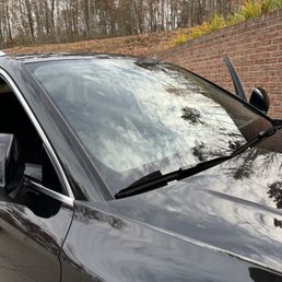 Windshield Windshield