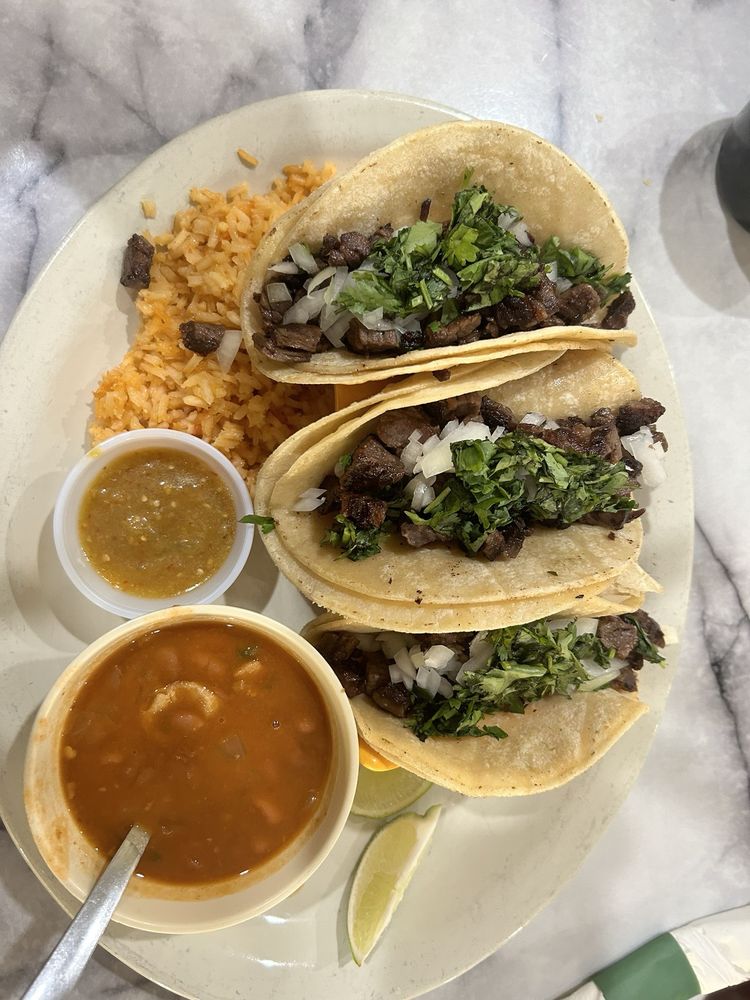 Rancho Agaves Mexican Grill Logo