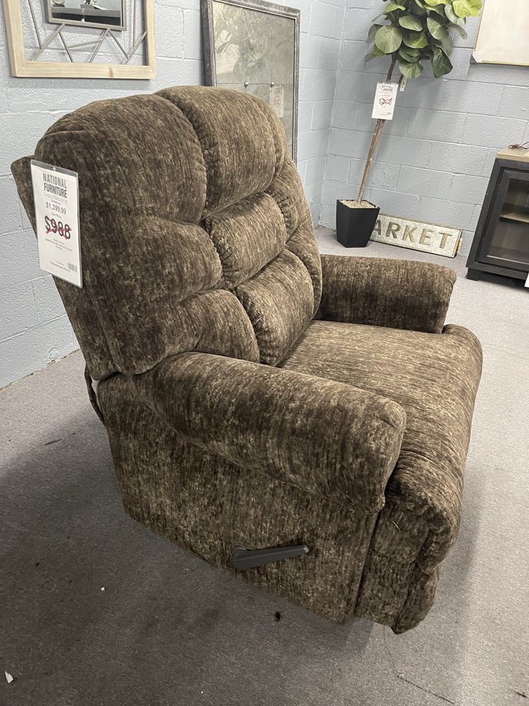 NATIONAL FURNITURE LIQUIDATORS Updated June 2024 31 Photos & 26