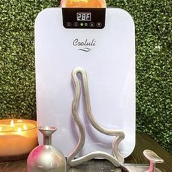 Ella Bella Skin - We offer massage therapy to help with body toning. This includes wood therapy (madero terapia) and cool metal sculpting.