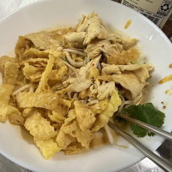 Lamoon Thai Restaurant - Khao Soy (Curry Noodles) - Thai Near Me - Mundelein, Illinois Lamoon Thai Restaurant - Khao Soy (Curry Noodles) - Thai Near Me - Mundelein, Illinois