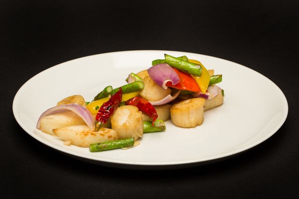 Baron's Sino Kitchen & Bar by null