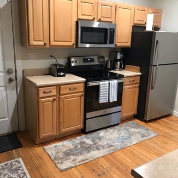 Maid Experts - Maid Experts makes sure that our home sparkles for every short term rental! They are extremely dependable and always responsive. - Office Cleaning Near Me - Oak Park, Illinois