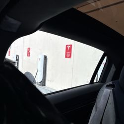Tesla Supercharger - Supercharger parking