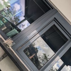 Starbucks - Drive-Thru