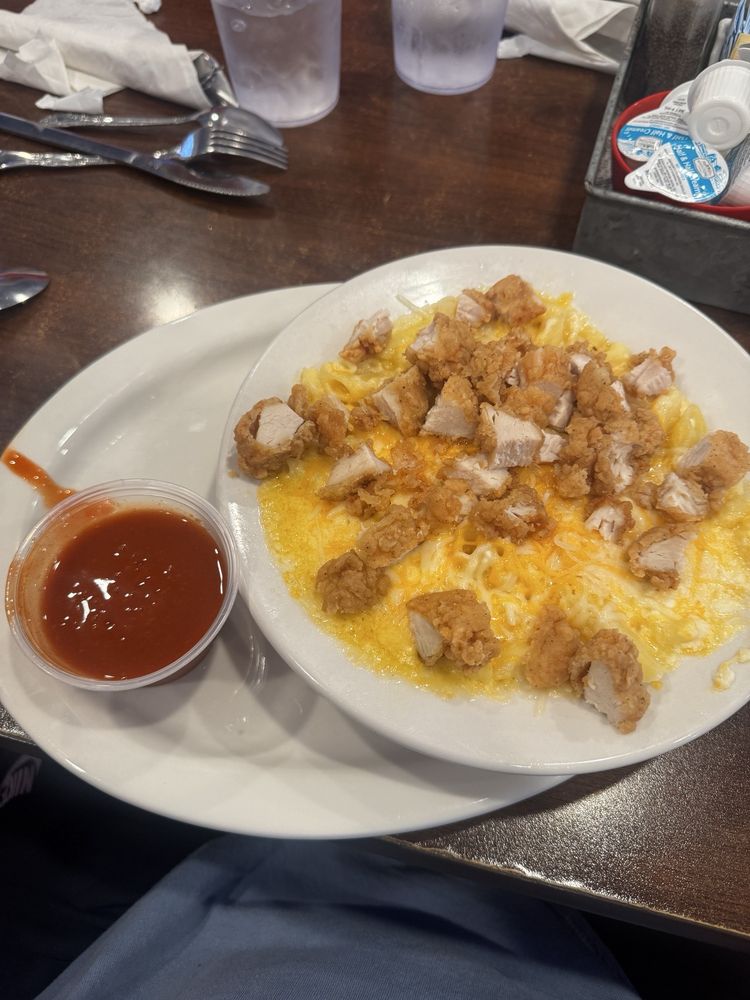 Food from Lulu's Diner