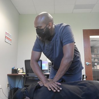 Back Right Mobile Chiropractic - Manual Thoracic adjustment while on lunch break. We can come to your home or office. - Chiropractors Near Me Back Right Mobile Chiropractic - Manual Thoracic adjustment while on lunch break. We can come to your home or office. - Chiropractors Near Me