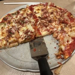 Gerry's Pizza - Hawaiian jalapeño pizza