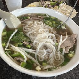 09. Tải Nam, Gân / Rare Steak Well Done Flank & Tendon 09. Tải Nam, Gân / Rare Steak Well Done Flank & Tendon