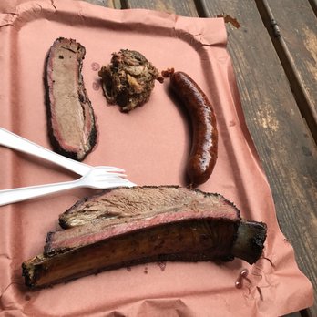 la Barbecue - Barbeque Near Me - Austin, Texas