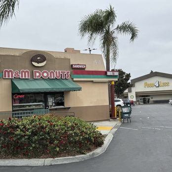M & M Donuts - 4.15.25 - Donuts Near Me - Anaheim, California M & M Donuts - 4.15.25 - Donuts Near Me - Anaheim, California