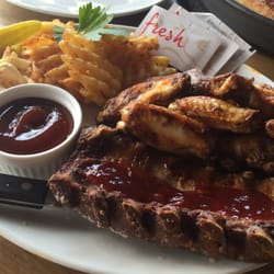 Pizza Hut - Combo plate $156 krona