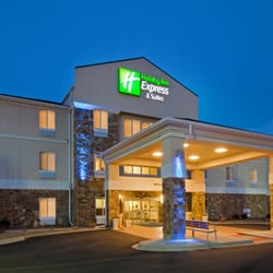 Holiday Inn Express & Suites Pekin