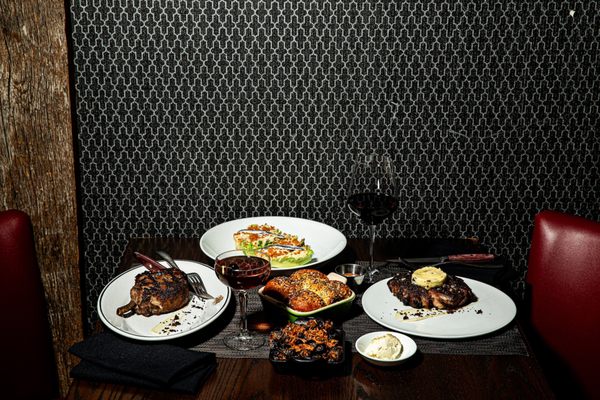 Oak Steakhouse by null