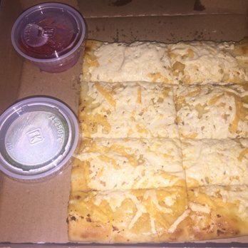 Razzo's - Vegan cheesy garlic bread (2 missing pieces) - Pizza Near Me - Hayward, California