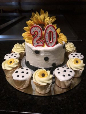 Creative Cakes of Abilene by null