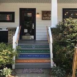 Om Nohm Gluten Free Bakery and Cafe