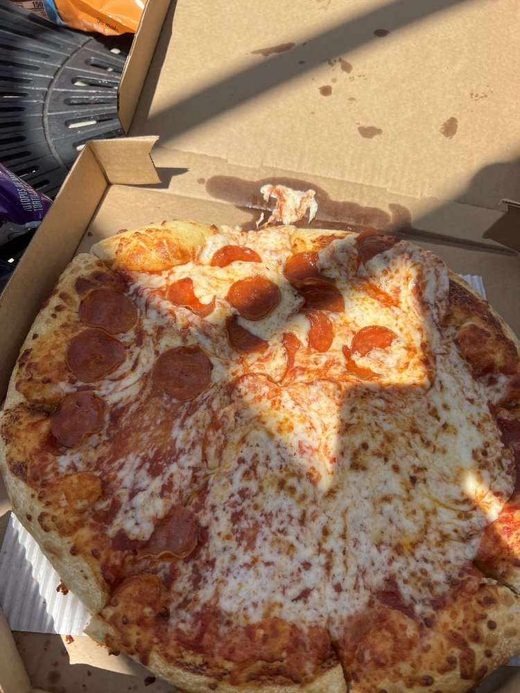 PIZZA HUT Updated September 2024 13 Reviews 7076 St