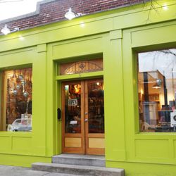 Collingswood Music - Storefront at 9 Lincoln Ave