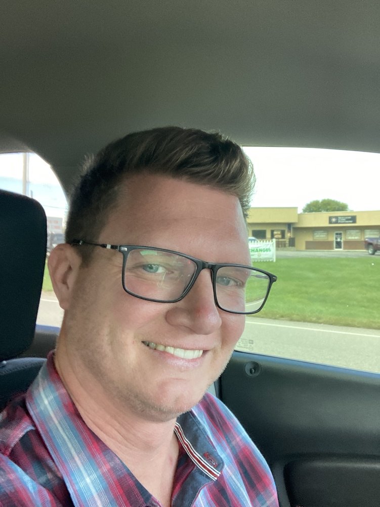 IZZY’S ONE STOP Updated September 2024 16 Blain Hwy, Waverly, Ohio