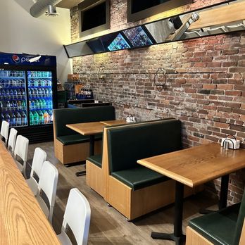 Martha's Pizza II - Modern and cozy at the same time - Pizza Near Me - Halifax, Nova Scotia Martha's Pizza II - Modern and cozy at the same time - Pizza Near Me - Halifax, Nova Scotia