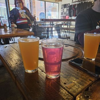 East Regiment Beer Company - Brewpubs Near Me - Salem, Massachusetts