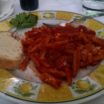 Da Filippo - Spicy tomato penne pasta - Italian Near Me - Sorrento, NA Da Filippo - Spicy tomato penne pasta - Italian Near Me - Sorrento, NA