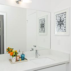Priya Living - Warm Springs - Bathroom - the layout allows entry to bathroom from both the bedroom and living room!