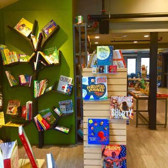 Visible Voice Books - Bookstores Near Me - Cleveland, Ohio