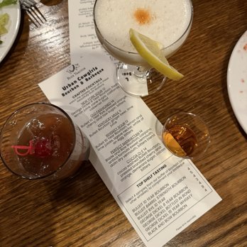 Blue Tractor Barbeque - Cocktails and bourbon tastes - American Near Me - Traverse City, Michigan Blue Tractor Barbeque - Cocktails and bourbon tastes - American Near Me - Traverse City, Michigan