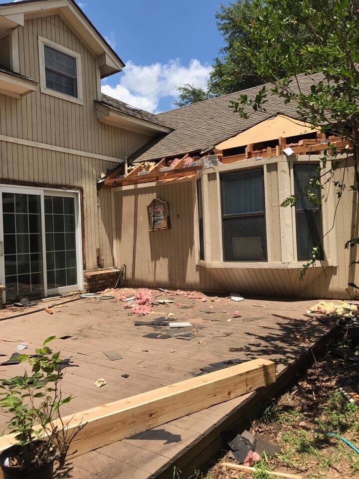 Slide of CSI Renovations and Roofing