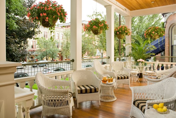 Saratoga Arms Hotel by null