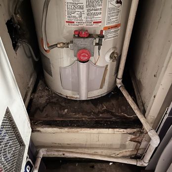 Nick's Plumbing - Old water heater was leaking water. - Plumbing Near Me - West Covina, California Nick's Plumbing - Old water heater was leaking water. - Plumbing Near Me - West Covina, California