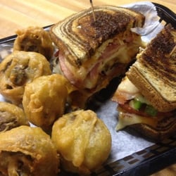 Flynnie's Diner - Flynnie's 609 Melt with deep-fried Portabella mushrooms.